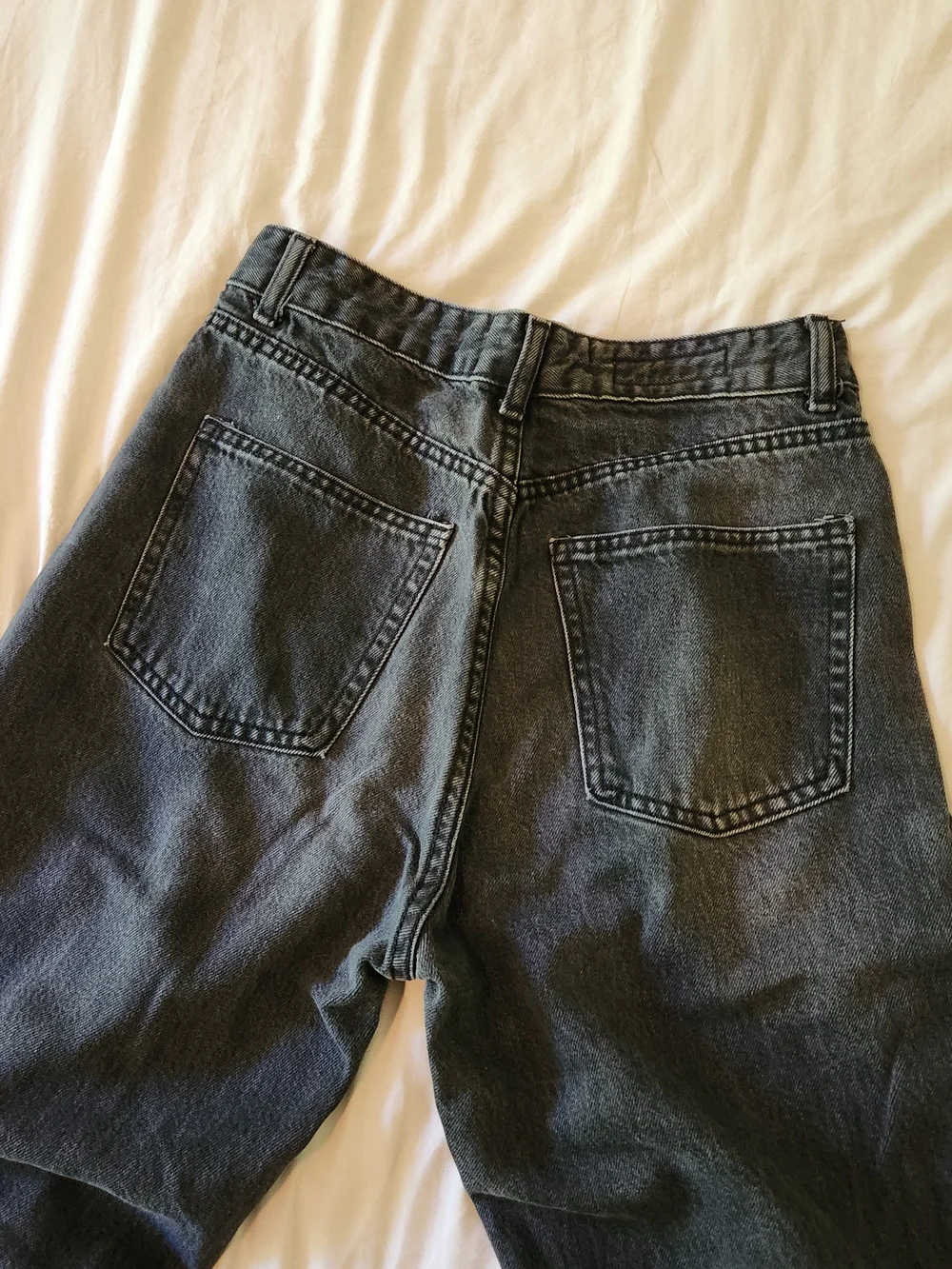 Zara Women's Black Straight Leg Jeans with Raw Hem